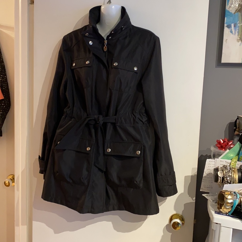 🍒 LIZ CLAIBORNE Jacket w/ Rain Hood & Belt!!!